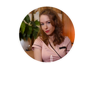Julia Nayeli — Experte en beauté holistique
